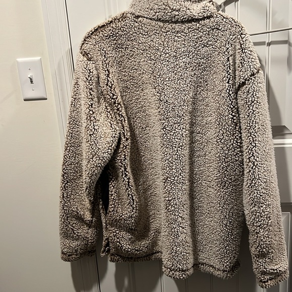 Men’s Sherpa - Picture 2 of 3